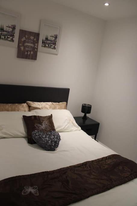 פרסטון Amazing Luxury One Bedroom Apartment In The Heart Of Preston מראה חיצוני תמונה