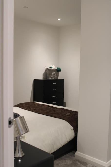 פרסטון Amazing Luxury One Bedroom Apartment In The Heart Of Preston מראה חיצוני תמונה